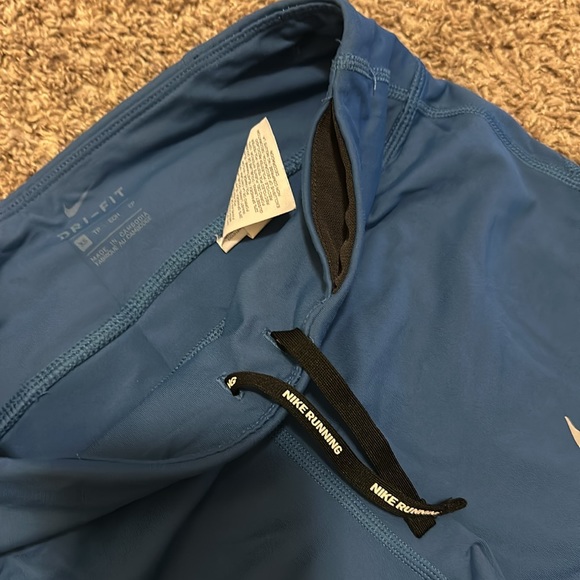 Nike dri fit leggings - Picture 4 of 8